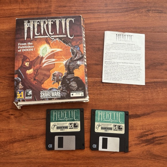 Heretic (PC 1994) Shareware Version Floppy Discs Game ID/Raven Software